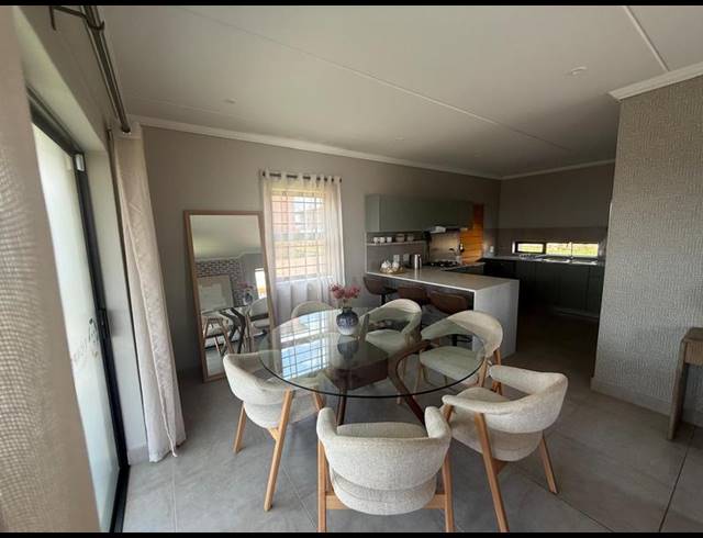3 BEDROOM TOWNHOUSE FOR SALE IN LION PRIDE